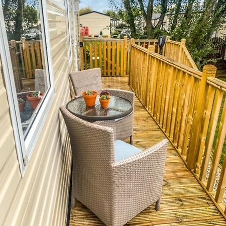 The Hygge Retreat At 7 Lakes Country Park, Lincolnshire Villa Crowle  Bagian luar foto