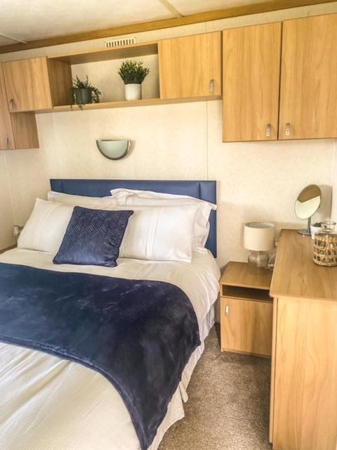 The Hygge Retreat At 7 Lakes Country Park, Lincolnshire Villa Crowle  Bagian luar foto